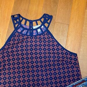 Monteau Cage Neck Tank Small